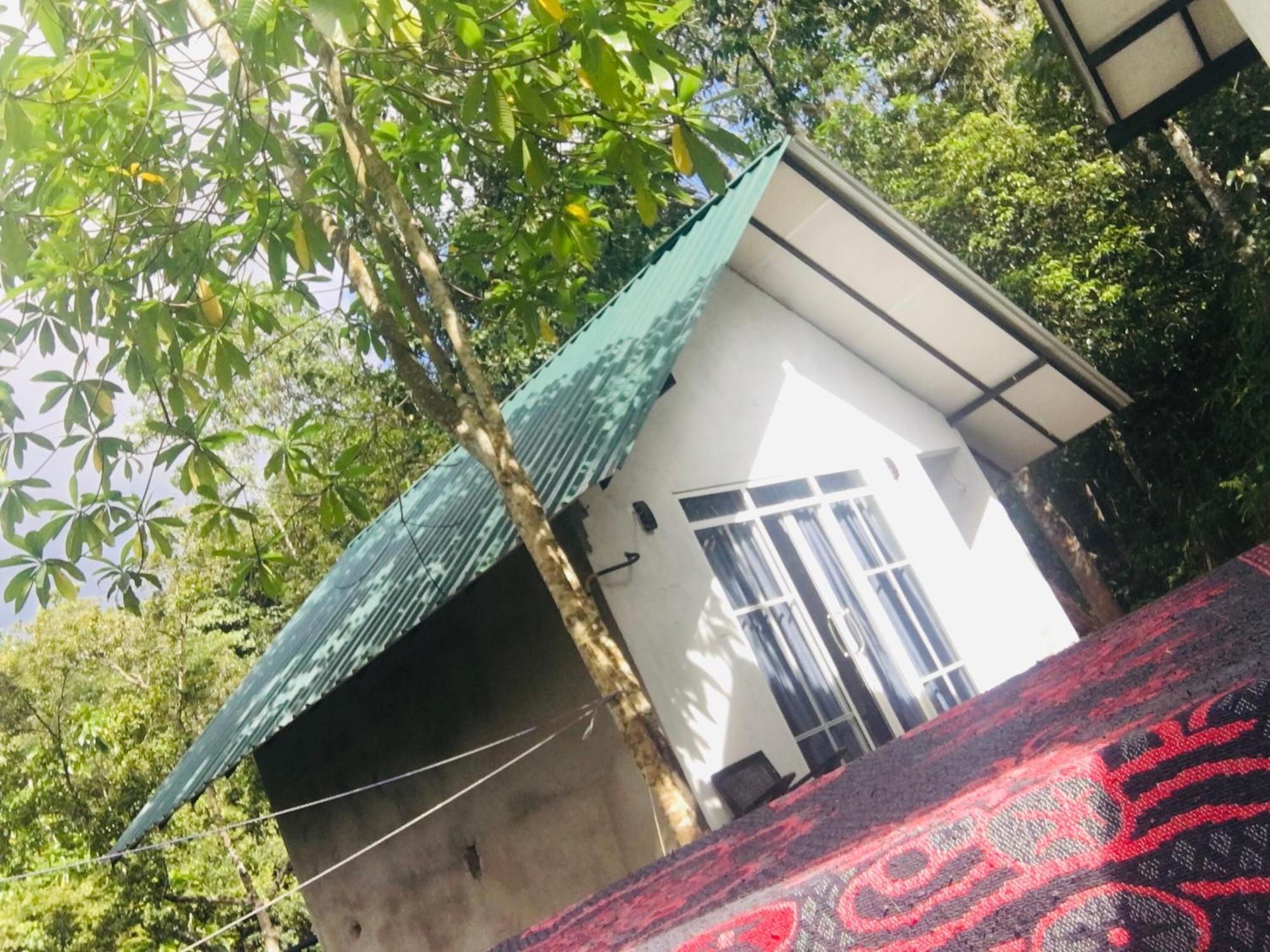 Little Wood Villa And Retreats Doluwa Kandy Luaran gambar